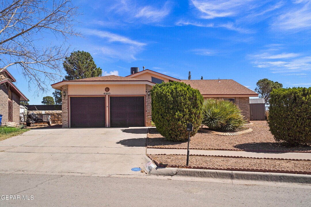 4805 Maureen Cir in El Paso, TX - Building Photo