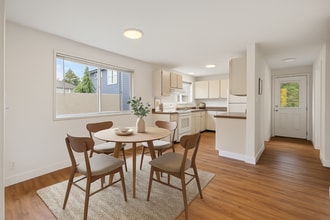 5624 NE Killingsworth St in Portland, OR - Building Photo - Building Photo