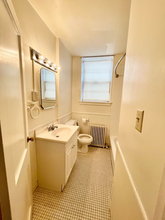 1510 Larpenteur Ave W in Falcon Heights, MN - Foto de edificio - Building Photo
