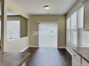 5915 Cabot Dr in Indianapolis, IN - Building Photo - Building Photo