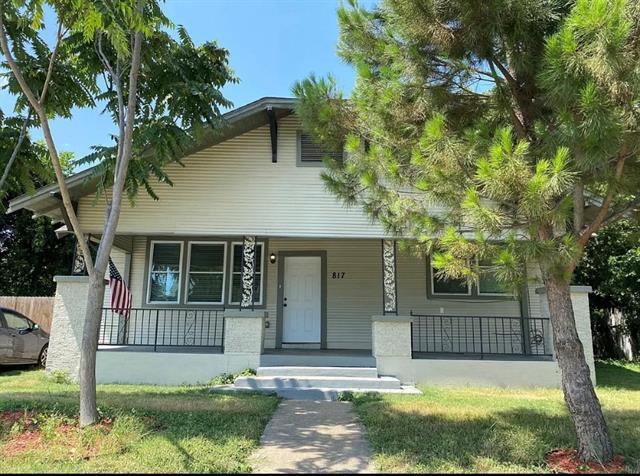 property at 817 E Mulkey St