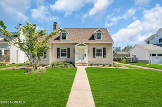 409 Trenton Blvd in Sea Girt, NJ - Building Photo - Building Photo