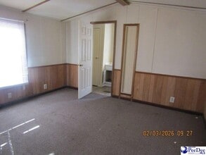 1017 Point View Dr in Florence, SC - Building Photo - Building Photo