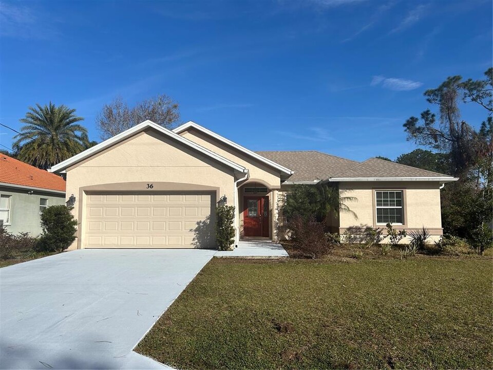 36 Porter Ln in Palm Coast, FL - Building Photo