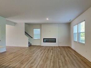 4442 Laughter Ct in Indianapolis, IN - Building Photo - Building Photo