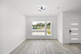 3507 Wilmington St-Unit -A in Houston, TX - Building Photo - Building Photo
