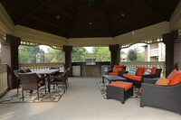 Building Photo - Meadows Apartamentos in Louisville, Kentucky
