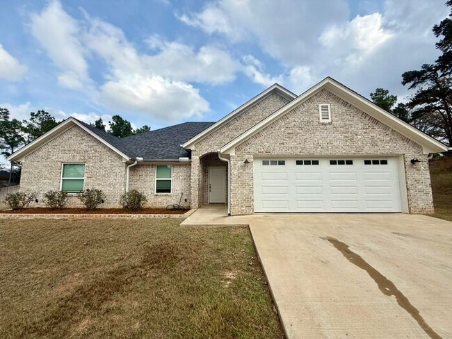 property at 4822 FM 346