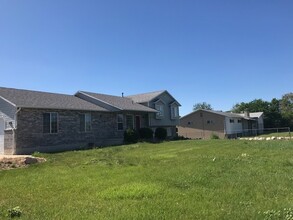 2087 N 2000 W in Clinton, UT - Building Photo - Building Photo