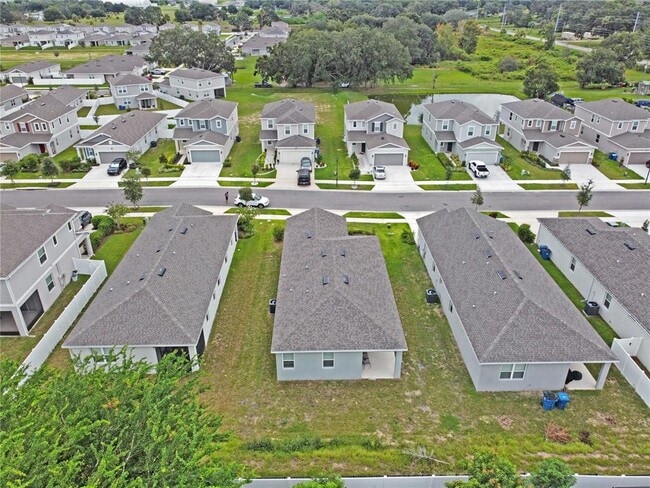 832 Blue Creek Dr in Haines City, FL - Building Photo - Building Photo