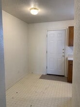 1110 Leslie Cir, Unit B in Killeen, TX - Foto de edificio - Building Photo
