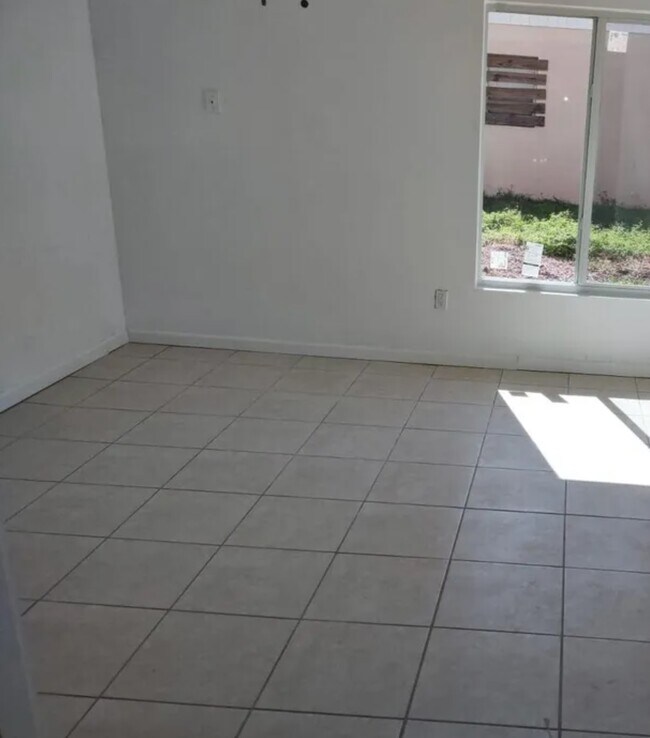 1301 Ansin St in Punta Gorda, FL - Building Photo - Building Photo