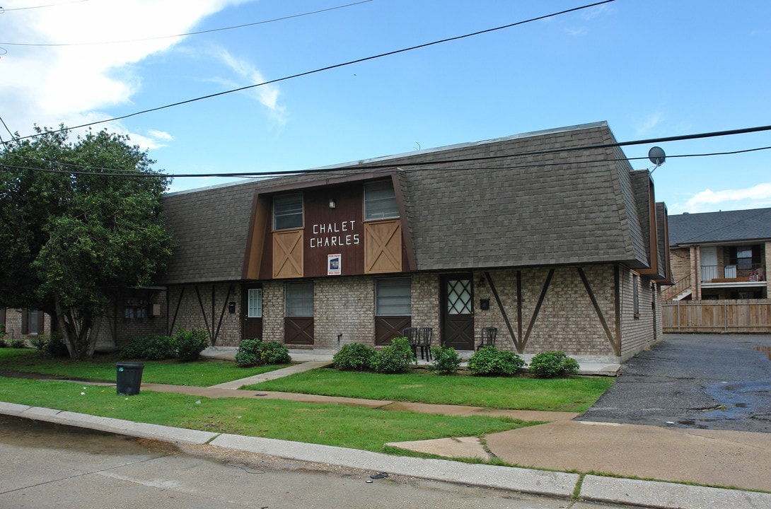 3712 Stefano St in Metairie, LA - Building Photo