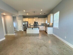 6201 Felix Ave in Austin, TX - Building Photo - Building Photo