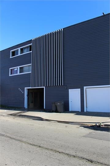 8656 MacArthur Blvd-Unit -02 in Oakland, CA - Building Photo - Building Photo