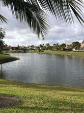 23344 Sunview Way in Boca Raton, FL - Foto de edificio - Building Photo