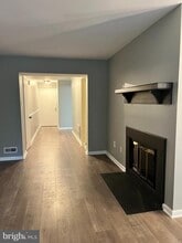 306 Kelly Cove in Mount Laurel, NJ - Building Photo - Building Photo