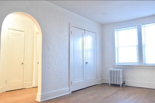 6655 Berthold Ave in St. Louis, MO - Building Photo