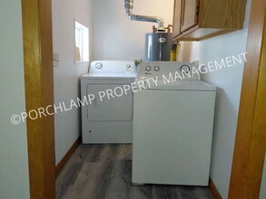 2050 Letart Ave in Muskegon, MI - Building Photo - Building Photo