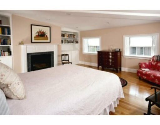 1724 Washington St, Unit 4 in Boston, MA - Building Photo - Building Photo