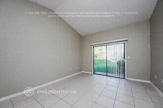 138 Barrington Dr in Kissimmee, FL - Building Photo - Building Photo