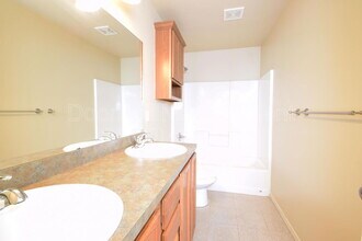 6022 S Newport Ave in Tulsa, OK - Building Photo - Building Photo