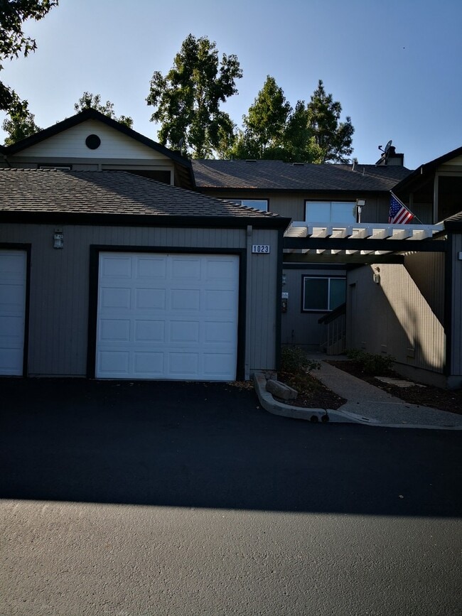 property at 1023 Chadwick Cir