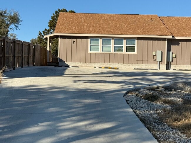 1919 Cattail in Canyon Lake, TX - Building Photo - Building Photo