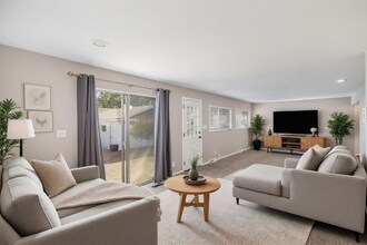 4704 Briarwood Ave in Royal Oak, MI - Building Photo - Building Photo