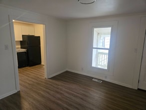 202 W Peachtree St in Rossville, GA - Building Photo - Building Photo