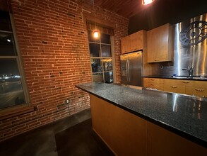 721 N 17th St, Unit Loft in St. Louis, MO - Foto de edificio - Building Photo