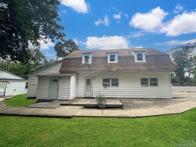 property at 174 Mills Pond Rd