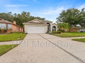 1424 Firewheel Dr in Zephyrhills, FL - Building Photo - Building Photo