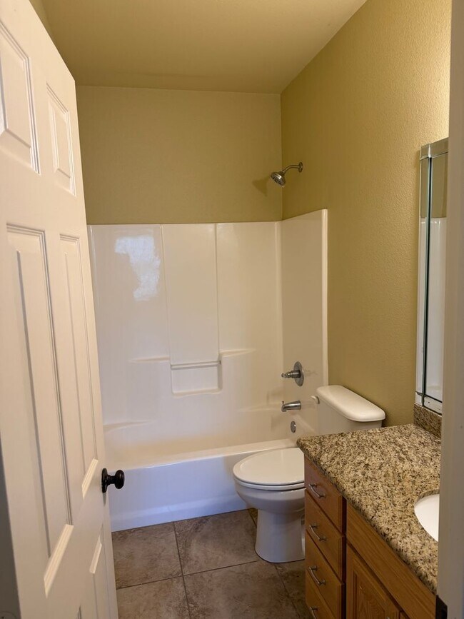 1212 Cheryl St in Longview, TX - Building Photo - Building Photo