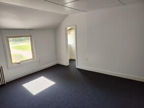 190 White St in South Burlington, VT - Building Photo - Building Photo