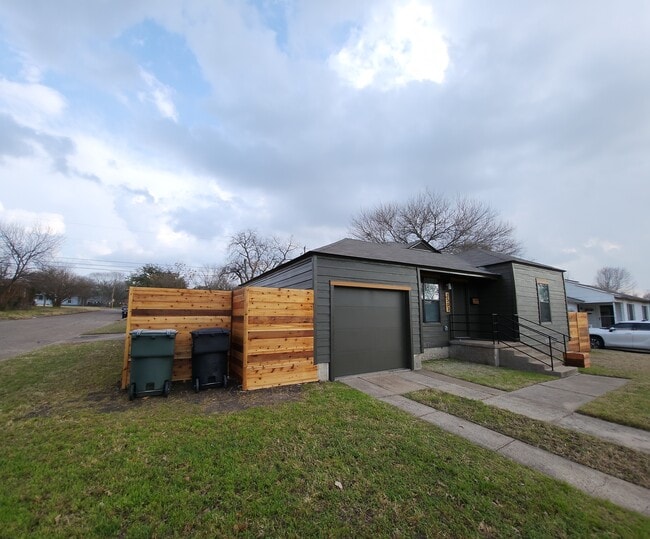 1503 S 15th St in Temple, TX - Building Photo - Building Photo
