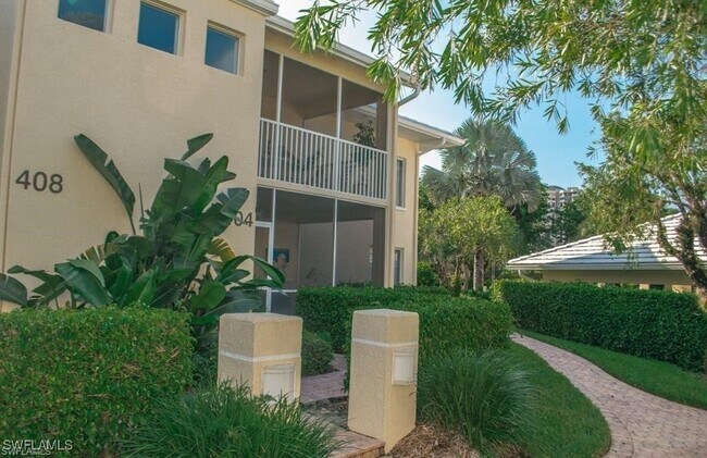 property at 5817 Glencove Dr