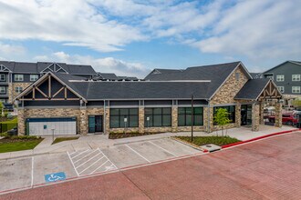 The Grassdale at Manor in Manor, TX - Foto de edificio - Building Photo