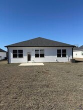 1403 Adirondac Way in Bonaire, GA - Building Photo - Building Photo