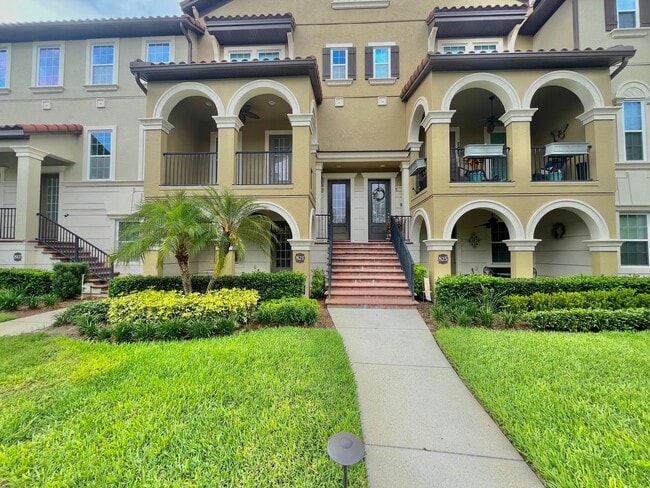 property at 821 Lobelia Dr
