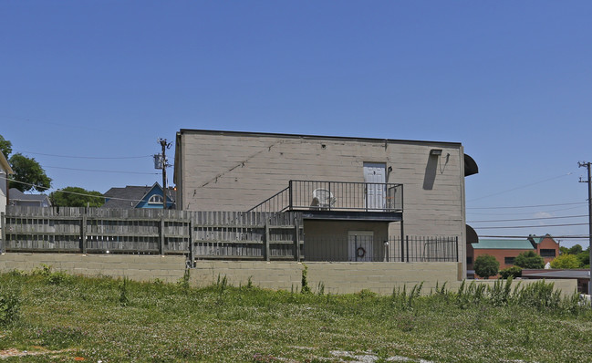 1501 Clinch Ave in Knoxville, TN - Building Photo - Building Photo