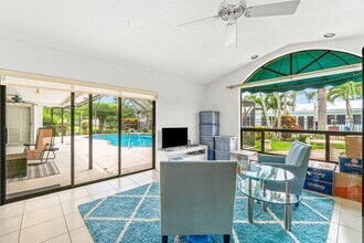 1350 SW 13th Pl in Boca Raton, FL - Building Photo - Building Photo