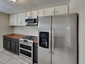 1476 S Depew St in Lakewood, CO - Building Photo - Building Photo