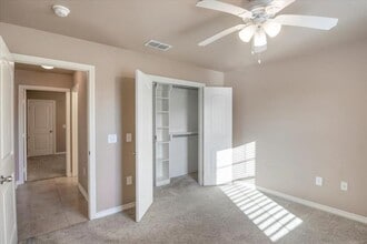 4052 Stonebridge Dr in Tyler, TX - Building Photo - Building Photo