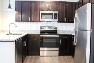 3261 Redhawk St in Coralville, IA - Building Photo - Building Photo