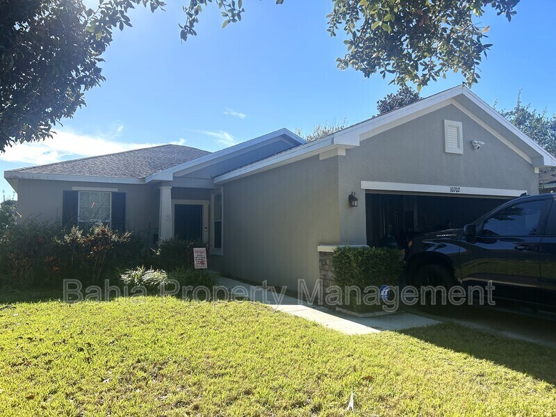 10702 Burning Bush Terrace in Land O Lakes, FL - Building Photo