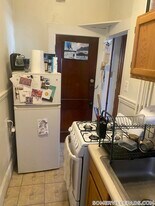 163 Summer St, Unit 8 in Somerville, MA - Building Photo