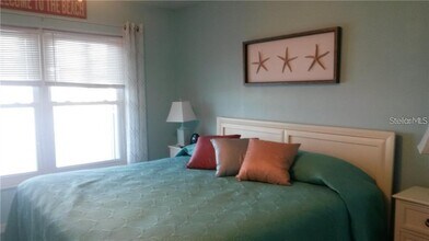 464 N Paula Dr in Dunedin, FL - Building Photo - Building Photo