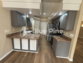 3736 Ellendale Cir in Ammon, ID - Building Photo - Building Photo