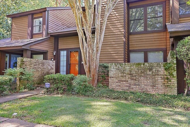 14 Shore Dr in Clinton, MS - Building Photo - Building Photo